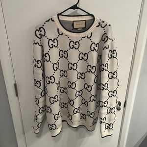 Gucci sweater size Large